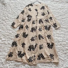 Ruban de tiara　リュバンドティアラ　ナチュラル　　ローズ刺繍　ロングワンピース