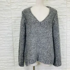 CONQUEST Couture（コンクエスト クチュール）イタリア製  モヘヤ混 Vネック ローゲージニット Lサイズ グレー系（ミックスカラー） 5251のサムネイル