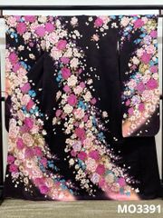 振袖 豪華 刺繍 金彩 紋意匠 薔薇 桜 身丈160cm - メルカリ