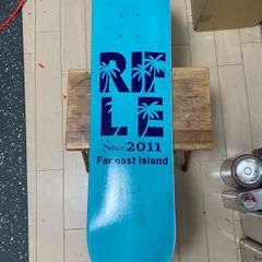 新品 TIRED スケボーデッキ クルージングデッキ 8.75インチ タイレッド