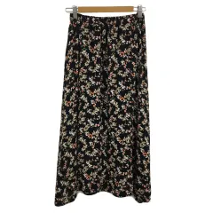 アーバンリサーチ ドアーズ URBAN RESEARCH DOORS スカート フレア ロング ウエストゴム 花柄 マルチカラー One 黒 赤 ブラック レッド