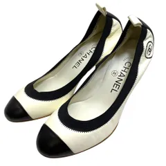 シャネル ココマーク パンプス ラウンドトゥ チャンキーヒール レザー バイカラー ホワイト ブラック CHANEL (サイズ36 1/2 約23.5cm) フォーマル セレモニー エレガント 上質感 定番