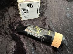 Item thumbnail for item a5f9f369-ce2e-4a74-9d03-e59d2476a43a