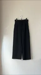 ブラック バギーパンツ