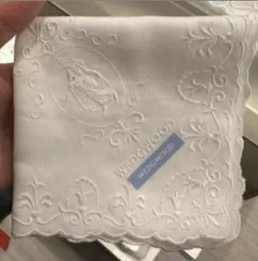 WEDGWOOD 刺繍ハンカチ ホワイト フォーマル対応  46cm×46cm