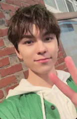 【中古】コレクションカード(男性) SEVENTEEN/バーノン(VERNON)/「SEVENTEEN GLOBAL OFFICIAL FANCLUB CARAT MEMBERSHIP KIT BONGBONGEE」フォトカード