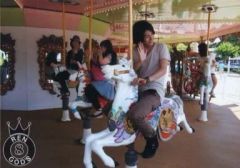 Item thumbnail for item 36cfeb16-7b75-4a55-a030-b2eecdd33dae