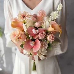 アプリコットピンク×サーモンクラッチブーケ☆ブートニア
