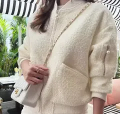 ツイードジャケット 迷