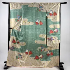 振袖 身丈169.5cm 裄丈64cm M 袷 蝶 ヱ霞 金彩 染め分け 薄緑 正絹 秀品 【中古】