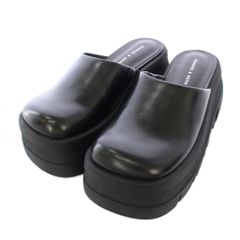 Item thumbnail for item 6ff1475a-d6f4-4af2-a6bb-16a39e8e71d6