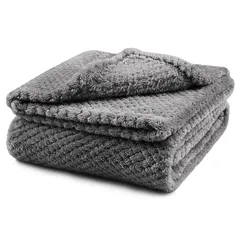 即納：ペット用 毛布 ペット ブランケット 毛布 ペット用 犬 猫用 ブランケット 洗える ふわふわ 柔らかく肌触り タオル クッション 暖かい 猫狗防寒用 ソフト 通気性 布団 洗える 猫用 夏 冬 お部屋 車内 玄関 四季適用 噛んでも破れない(70  1