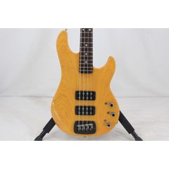 Item thumbnail for item 76f3460d-1b9d-404b-a7fa-e6aa40d553ee