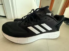 アディダス スニーカー ブラック、ホワイト サイズ280
