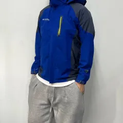 コロンビア ゴープコア ウィンドブレーカー