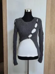 アシンメトリーカットアウトPOINT アンゴラTシャツ