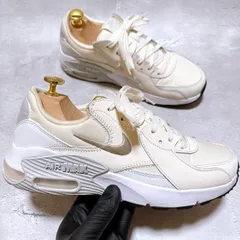 新品定価（参考） ¥12,100 NIKE AIR MAX EXCEE 24.5cm