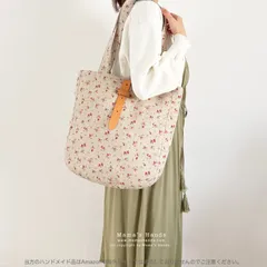 《リネンに咲く薔薇》ナチュラル 花柄 赤 小花 北欧  革 (中) 軽い A4 トートバック