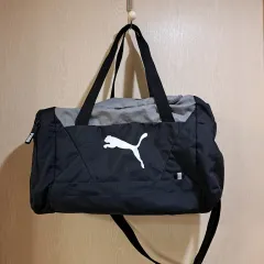 プーマ ブラック/グレー スポーツバッグ