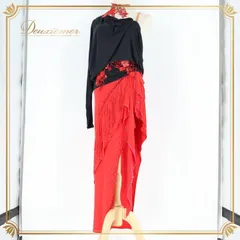 社交ダンス 衣装 ラテン ドレス ワンピース 黒 赤 デモ 競技 ダンス パーティ 発表会 レッド ブラック 装飾 伸縮 アシンメトリー ブラック系 レッド系 お洒落 フリンジ フェスティバル 競技会 パフォーマンス レディース