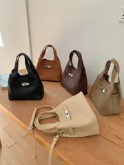 新作 2662 ショルダーバッグ クロスバック トートバッグ バックパック シューズ 靴下ベルト バッグ帽子靴下ソックス