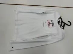 トミーヒルフィガー 152 Tシャツ キッズ