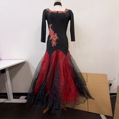 郁ちゃん様専用です‼️社交ダンスドレス （サン．ヨシムラ）Мサイズ