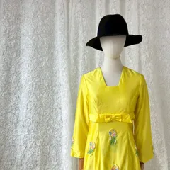 花形アップリケ付き イエロー　ヴィンテージロングワンピース　ウエスト切替
