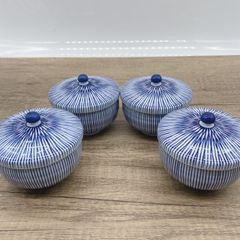 波佐見焼（はさみやき）福峰窯 内外十草柄 湯呑みとぐい呑み - メルカリ