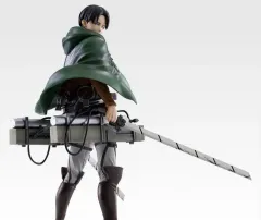 進撃の巨人 リヴァイ b賞 フィギュア