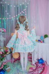 Item thumbnail for item 1d948be8-2b6e-49cf-a407-b5b6ab7f5a99