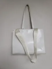 ジルスチュアート アイボリー トートバッグ + ストラップ