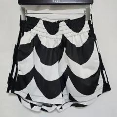 アディダス マリメッコ プライムグリーン ブラック ホワイト 밴딩ショーツ レディース 26-28インチ 0820