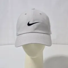 ナイキ クラブキャップ アイボリー スウッシュ ベースボールキャップ 帽子 M/L 1224