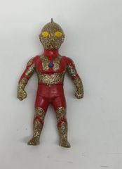 ウルトラマン グラフィティ マックン メル メグ ウルトラマンファミリ