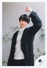 【中古】生写真(ジャニーズ) HiHi Jets/作間龍斗/上半身/「少年たち あの空を見上げて」グッズオフショット/公式生写真