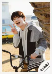 【中古】生写真(ジャニーズ) なにわ男子/藤原丈一郎/膝上/シングル「Special Kiss」MV＆ジャケ写オフショット/公式生写真