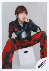 【中古】生写真(ジャニーズ) IMPACTors/椿泰我/膝上/IMPACTors ISLAND TV プロフィール写真撮影オフショット 第1弾/公式生写真