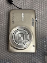 Nikon COOLPIX L28 本体 シルバー - メルカリ