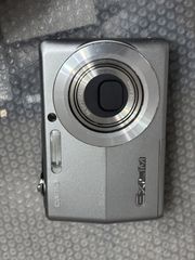 CASIO EXILIM EX-ZR500 ジャンク - メルカリ