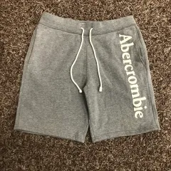 M Abercrombie アバクロンビー ロゴ ハーフパンツ