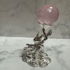 うさぎちゃん台座 ピンク スフィア 丸玉 各1880円→ - メルカリ
