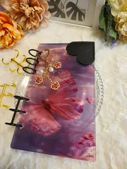 ◇韓国人気SNS◇◆A6アクリルバインダー◆ 新品 バインダー貯金 A6アクリルバインダー 韓国 saving 家計管理 貯金リフィル 推し活 水流 蝶々  A6カラーバインダー全5種類 ハートブックマーク付き チャーム付き ラインストーンバラ全4種類 可愛い