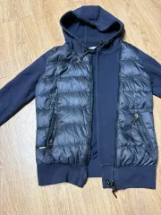 モンクレール ネイビー ダウン フードジップアップ