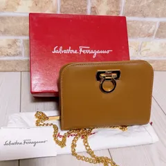 (美品) Ferragamo(フェラガモ)ショルダーバッグ  チェーン