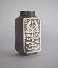 1960s HMV Hungary Majolica Spiral Vase - メルカリ
