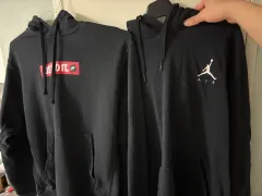 ナイキ/ジョーダン 黒色 フーディー 2枚 アディダス リーボック ニューバランス アンダーアーマー アシックス スポーツ