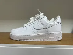 新品) NIKE ナイキ エアフォース 1 '07 ロー 白 240 サイズ