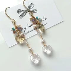 ダブルハートの天然石ピアス