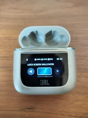 JBL TOUR PRO2 シャンパンゴールド　充電器　充電